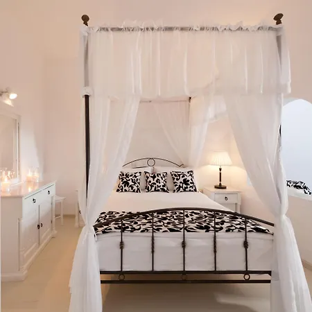 Artemis , Imerovigli (Santorini)