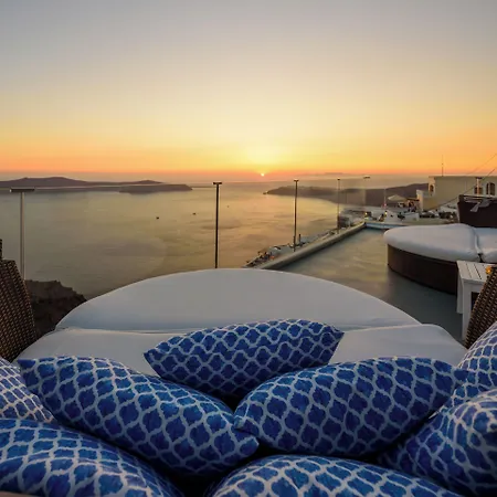 Artemis , Hotel *