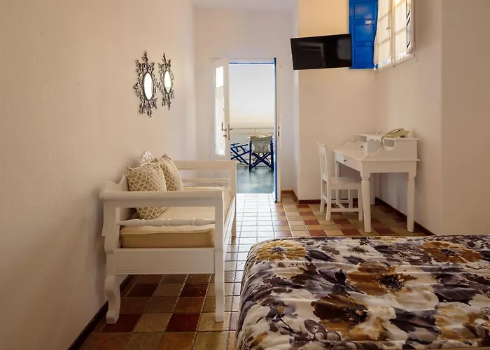 Artemis , * Imerovigli (Santorini)