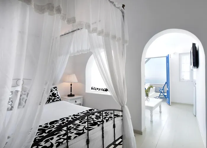 Artemis , Imerovigli (Santorini)